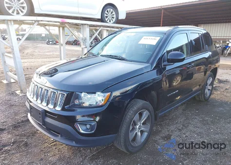 2016 Jeep Compass High Altitude Edition z USA, uszkodzony, nr VIN 1C4NJCEA4GD806688